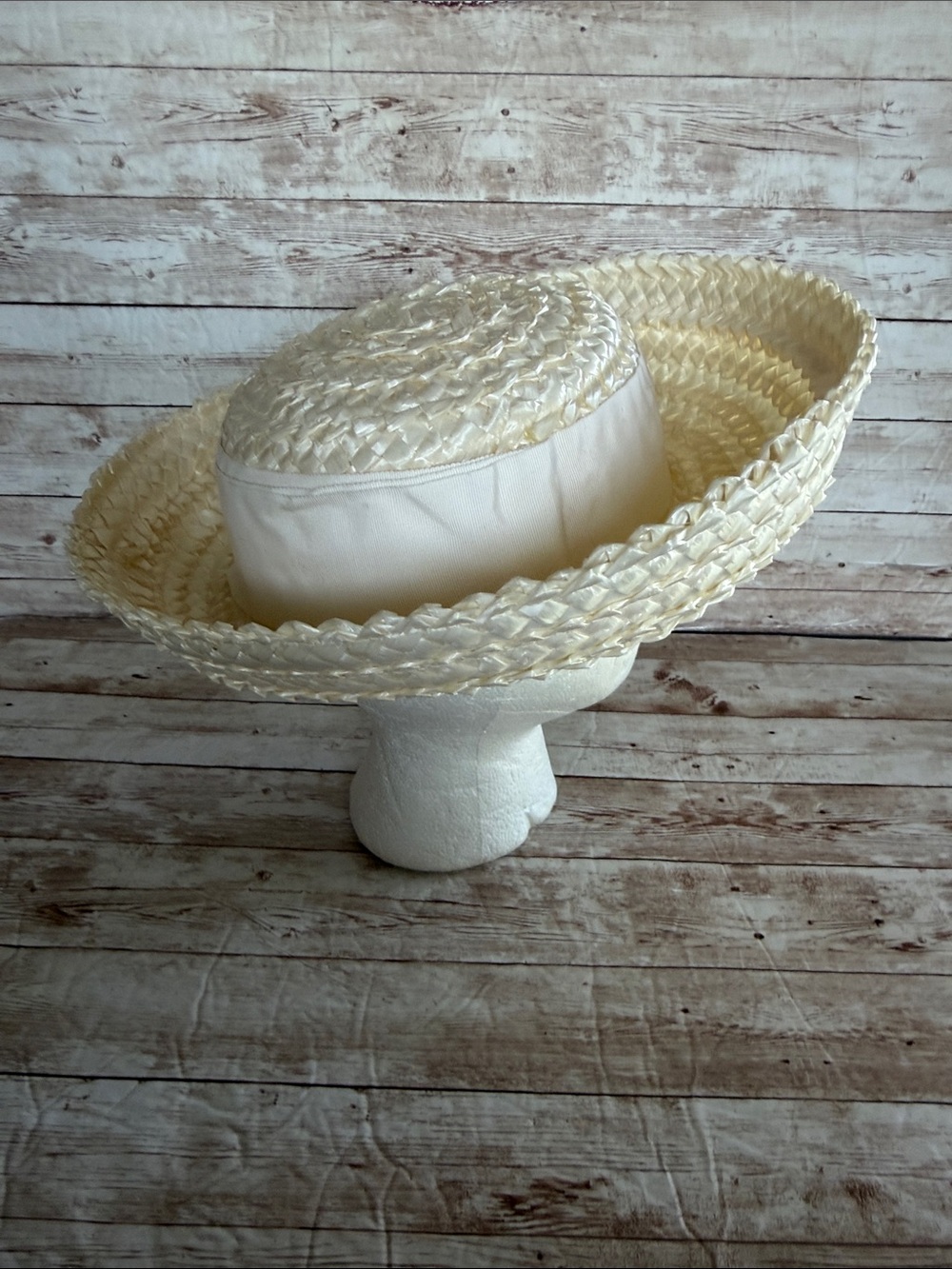 Vintage Cream Braided Straw Tilt Hat Breton-Style Straw Hat 1950's 1960's - Picture 6 of 9